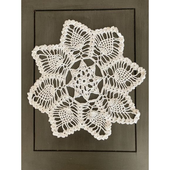 Handmade Crochet Intricate Pattern Floral Sunflower Starburst Doily 11.5" White - Picture 3 of 3